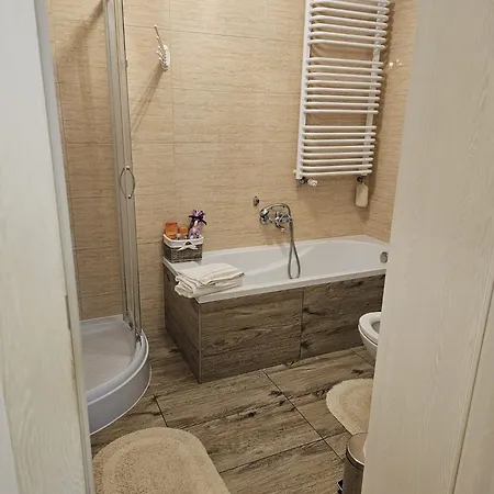 Przytulne Mieszkanie In With Free Parking Apartment
